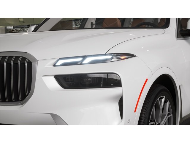 New 2027 Mineral White Metallic BMW xDrive40i image 6