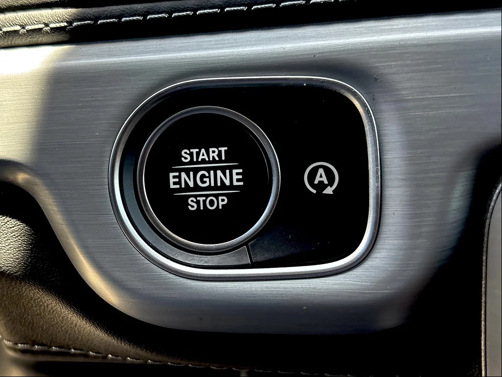 Used 2026 MANUFAKTUR Platinum Magno Mercedes-Benz AMG® G 63 image 18