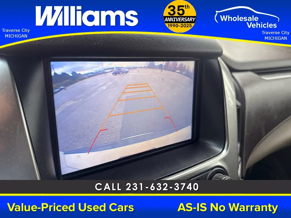 Used 2016 Summit White Chevrolet LS image 32