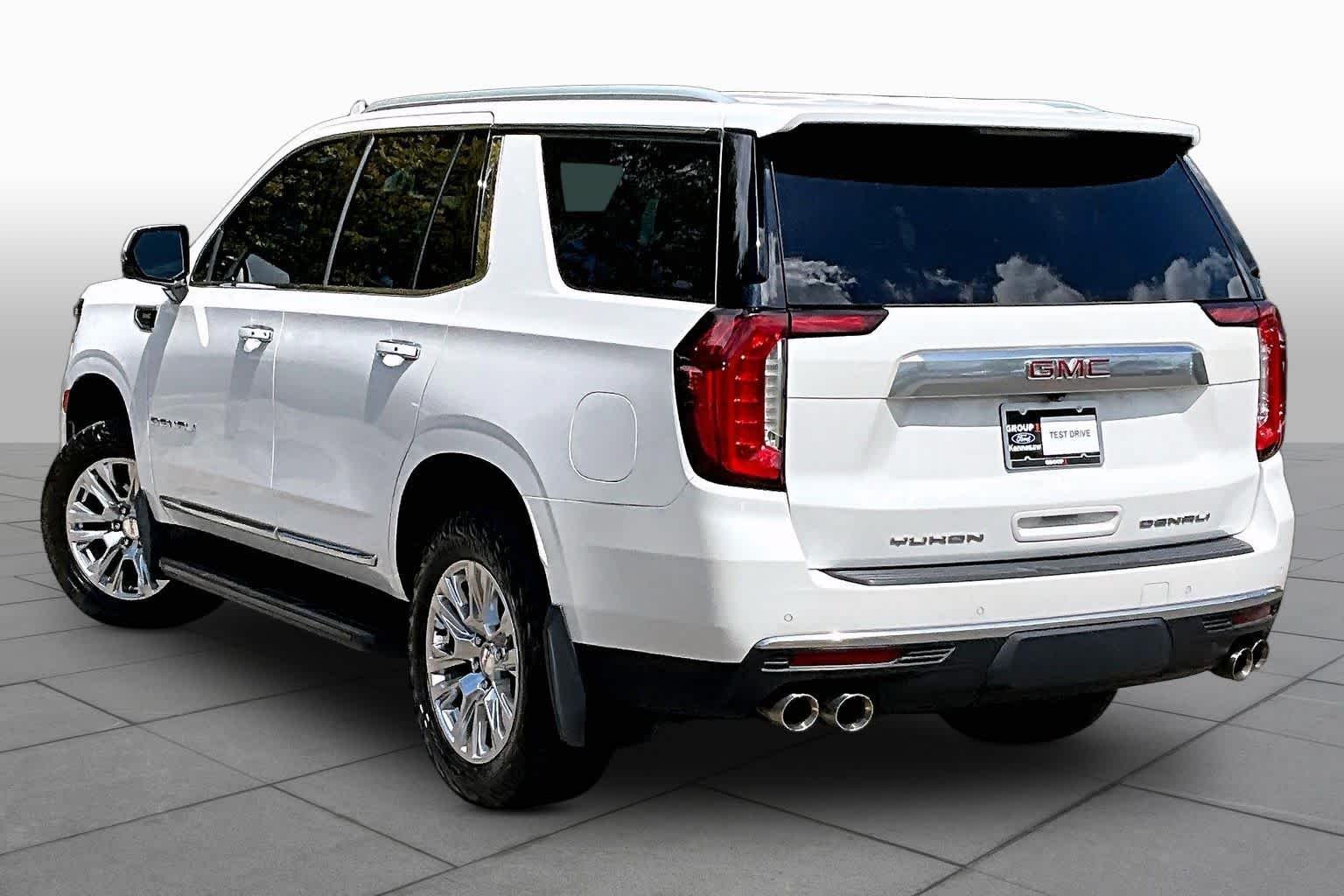 Certified Used 2023 White Frost Tricoat GMC Denali image 12