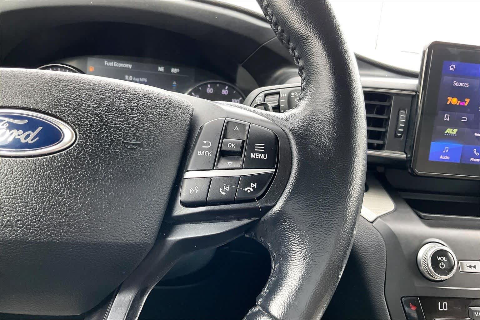 Used 2020 Star White Metallic Tri-Coat Ford XLT image 25