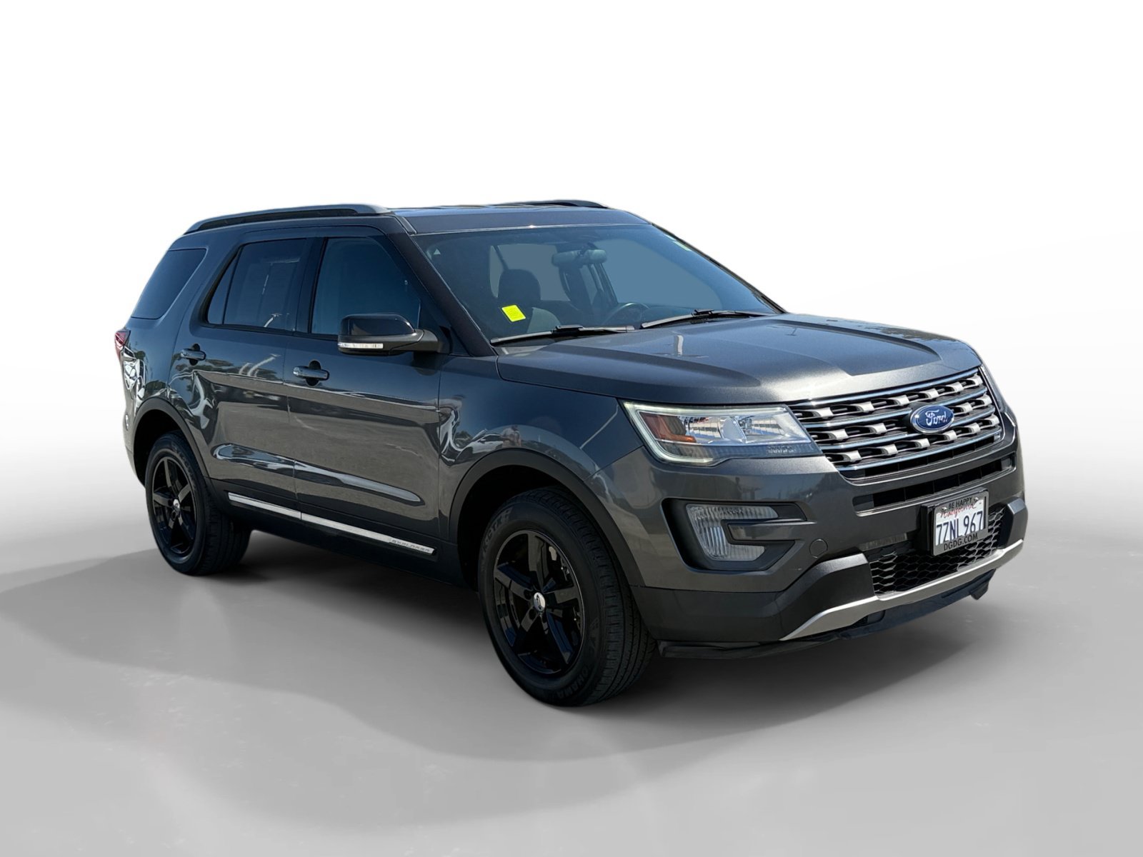 Used 2017 Magnetic Ford XLT image 7