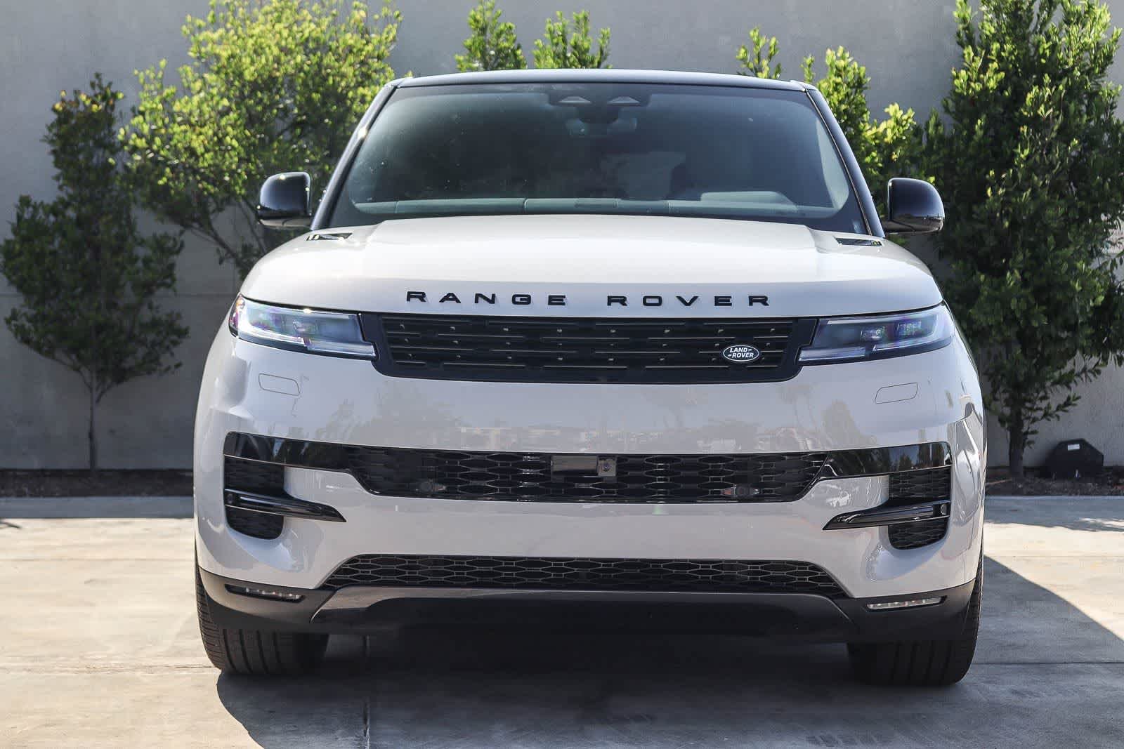 New 2026 Gray Land Rover SE image 2