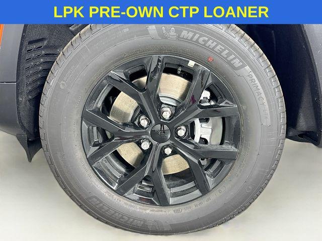 New 2024 Bright White Clearcoat Jeep Altitude X image 33