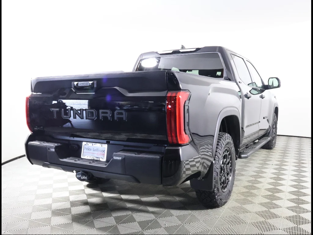 2026 Toyota Tundra SR5 - Photo 5