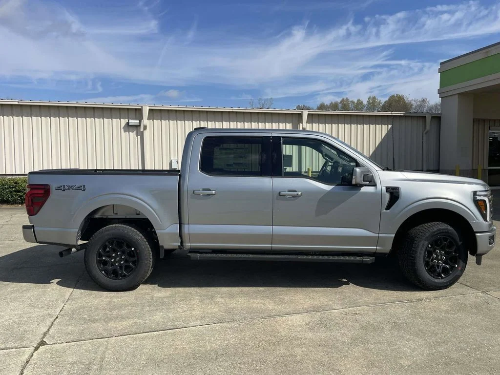 New 2026 Iconic Silver Metallic Ford Lariat® image 2