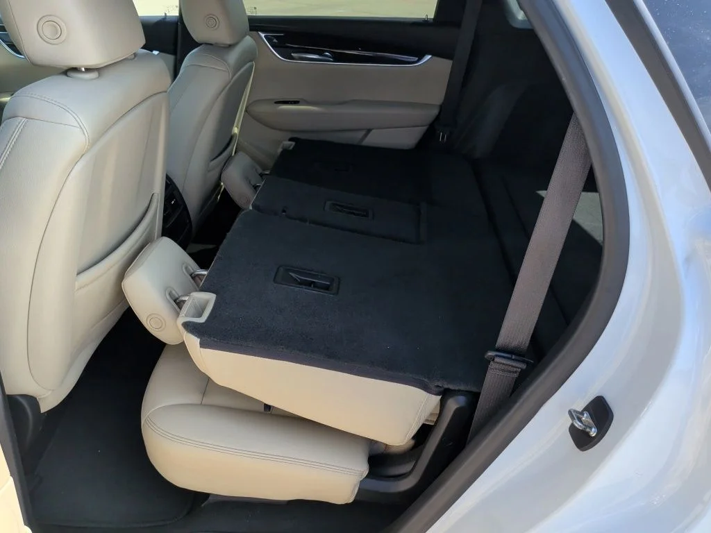 Used 2019 White Cadillac Base image 36