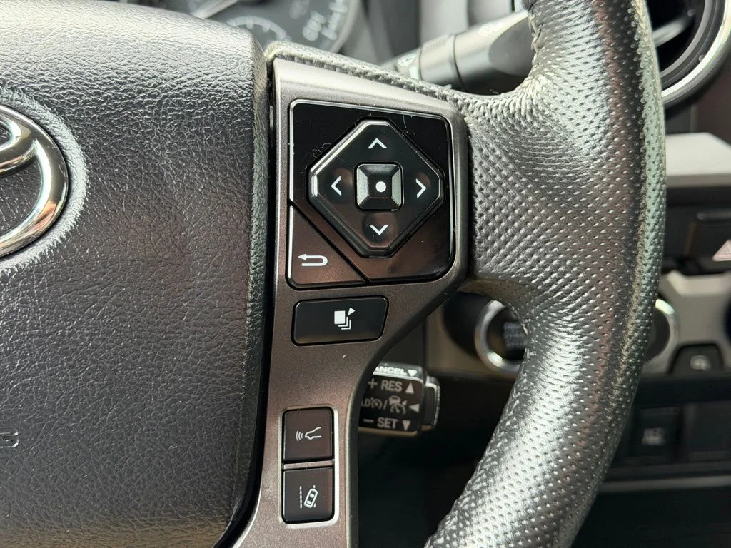 Used 2022 White Toyota TRD Off-Road image 17