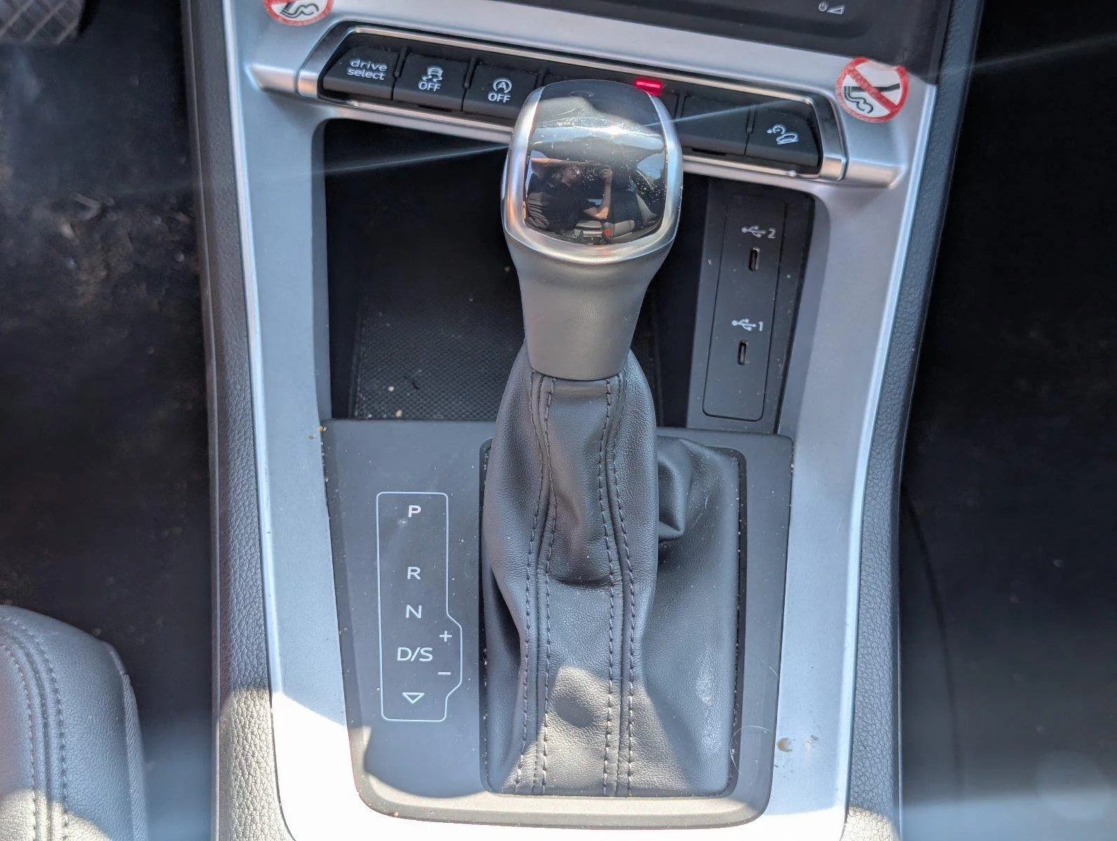 Used 2025  Audi S line Premium image 24
