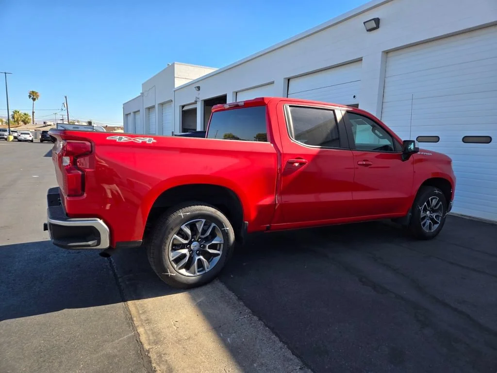 Used 2023 Red Hot Chevrolet LT (2FL) image 2