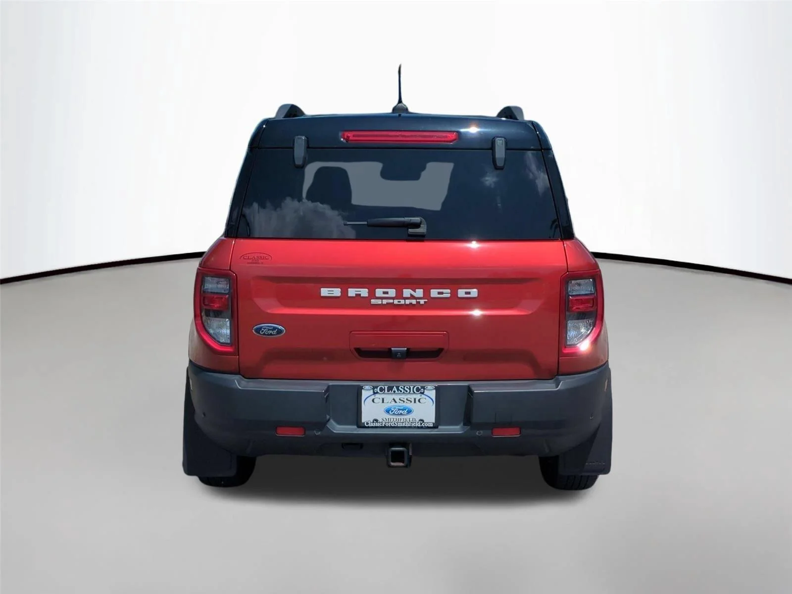 Used 2022 Hot Pepper Red Metallic Tinted Clearcoat Ford Outer Banks image 4