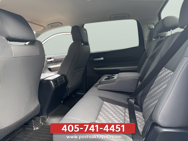 Used 2020 White Toyota SR5 image 22