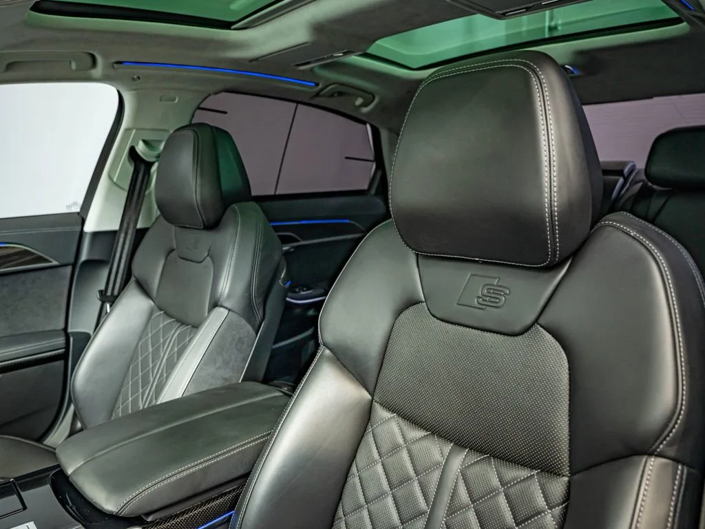 Used 2022 Daytona Gray Audi 4.0T image 33