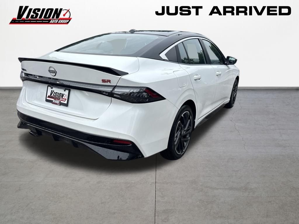 New 2026 White Nissan SR image 5