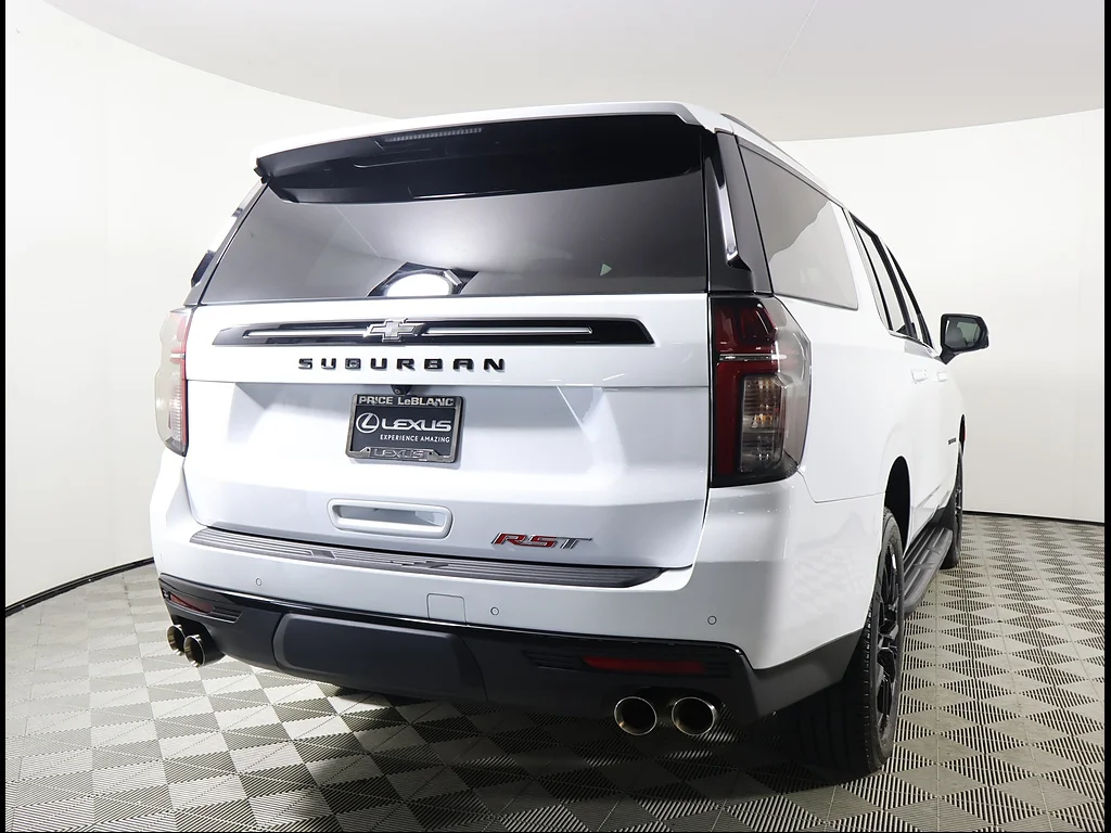 Used 2023 Summit White Chevrolet RST image 5