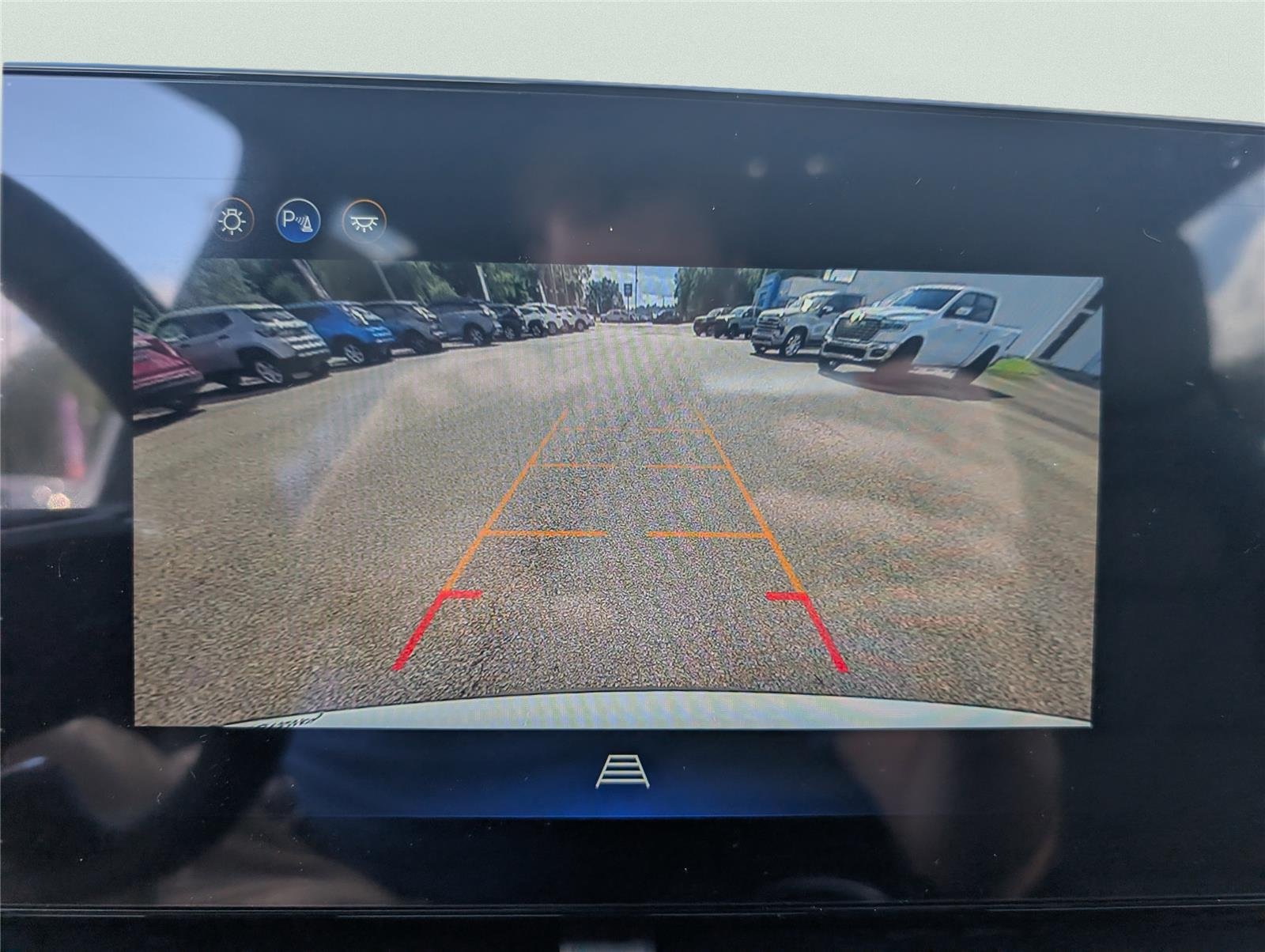 New 2026 Summit White Chevrolet LT image 30