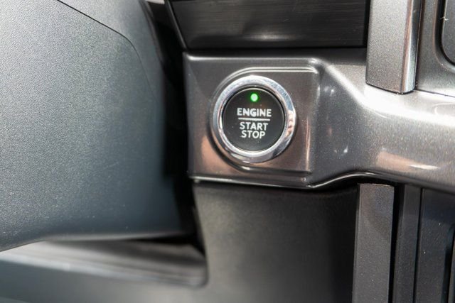 Used 2023 White Ford Tremor image 23