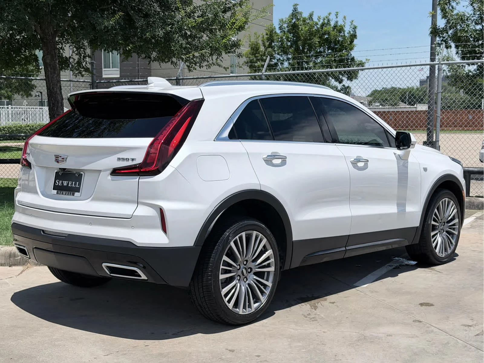 Used 2024 Crystal White Tricoat Cadillac Premium Luxury image 4
