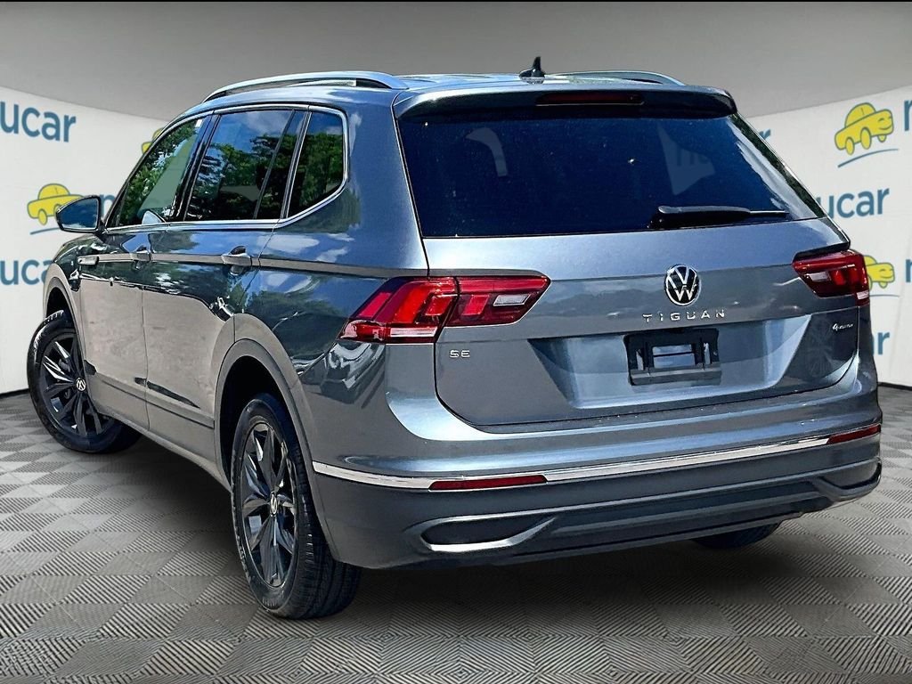 Used 2024 Gray Volkswagen 2.0T SE image 4