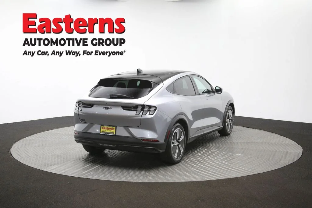 Used 2021 Silver Ford Select image 38