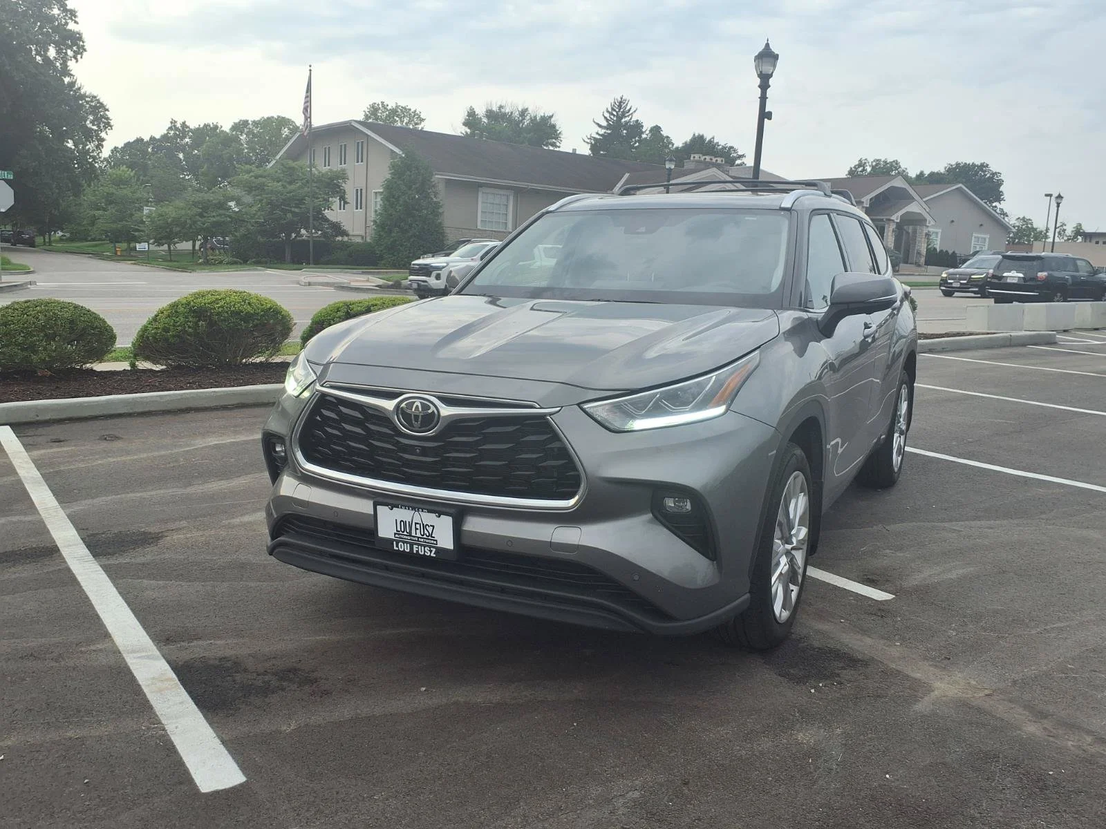 Certified Used 2025 Gray Toyota Limited image 30