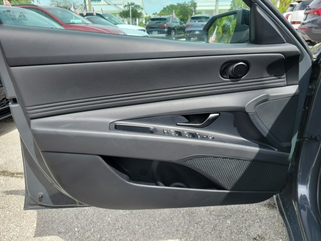 2026 Hyundai Elantra SEL Sport - Photo 10