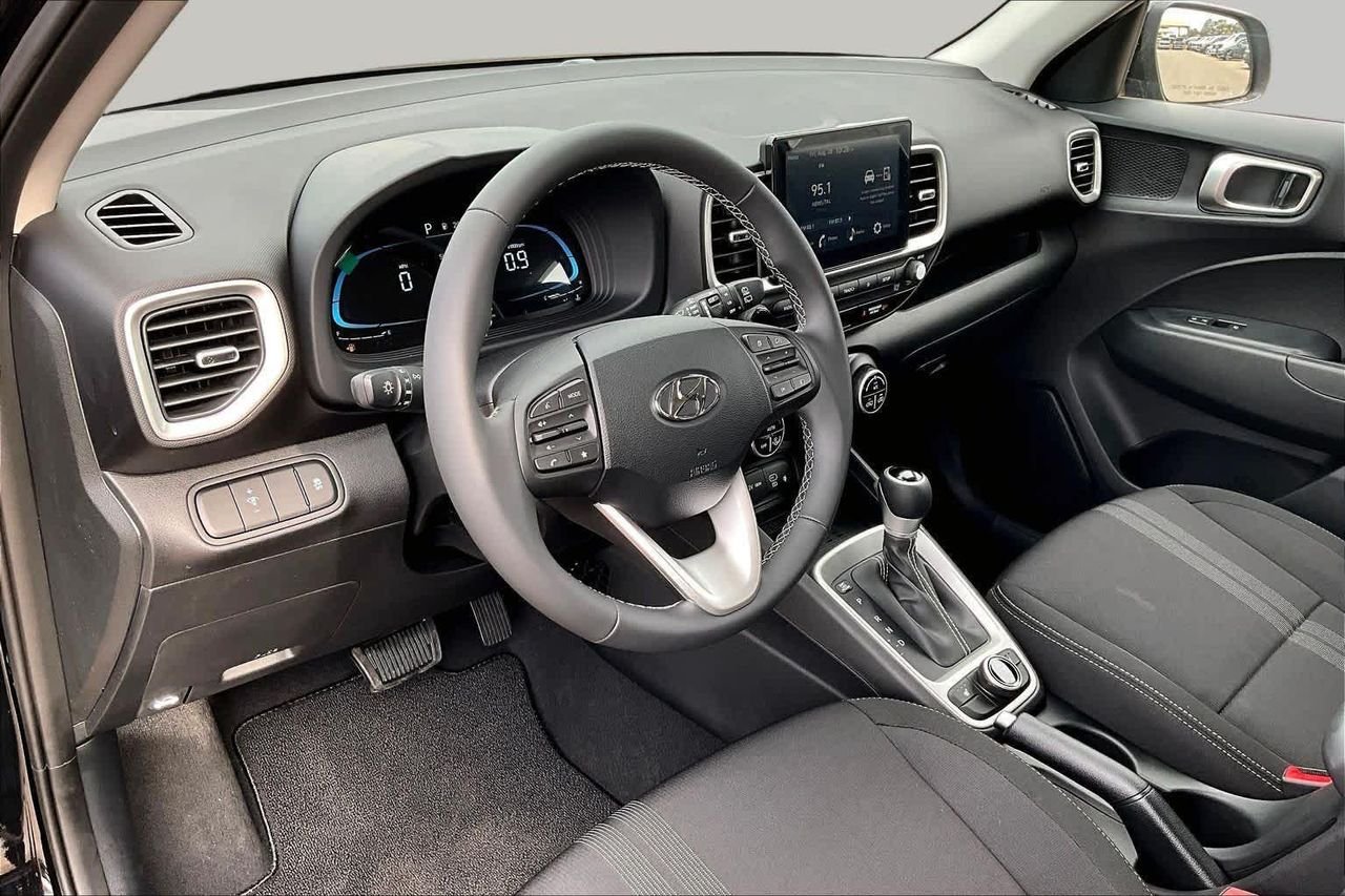 New 2026 Onyx Black Hyundai SEL image 8