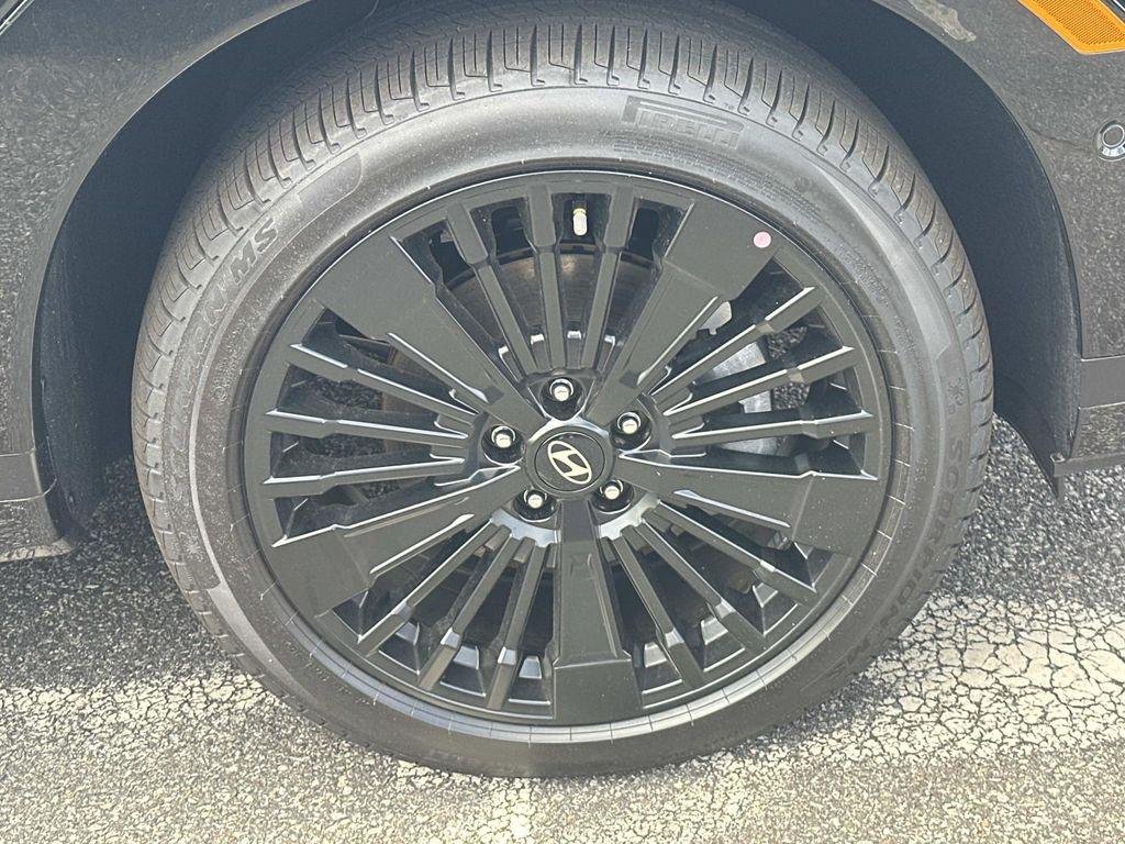 New 2026 Black Hyundai Calligraphy image 11