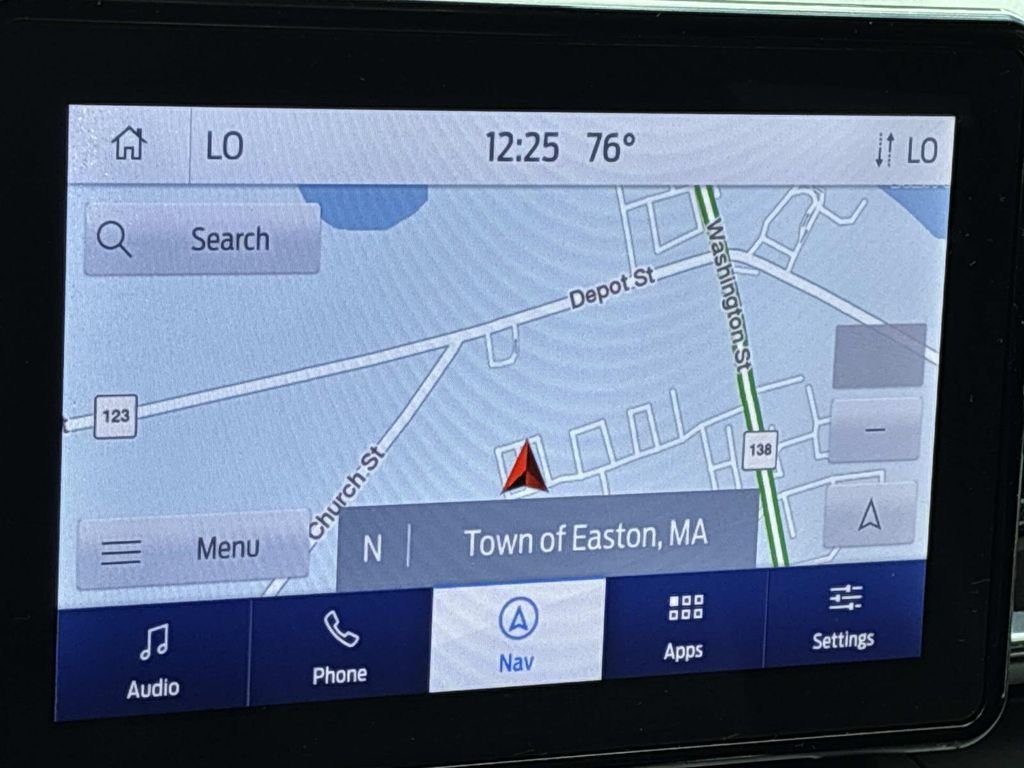 Used 2023 Green Ford XLT image 33