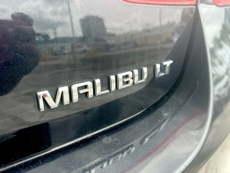 Used 2014  Chevrolet LT image 3