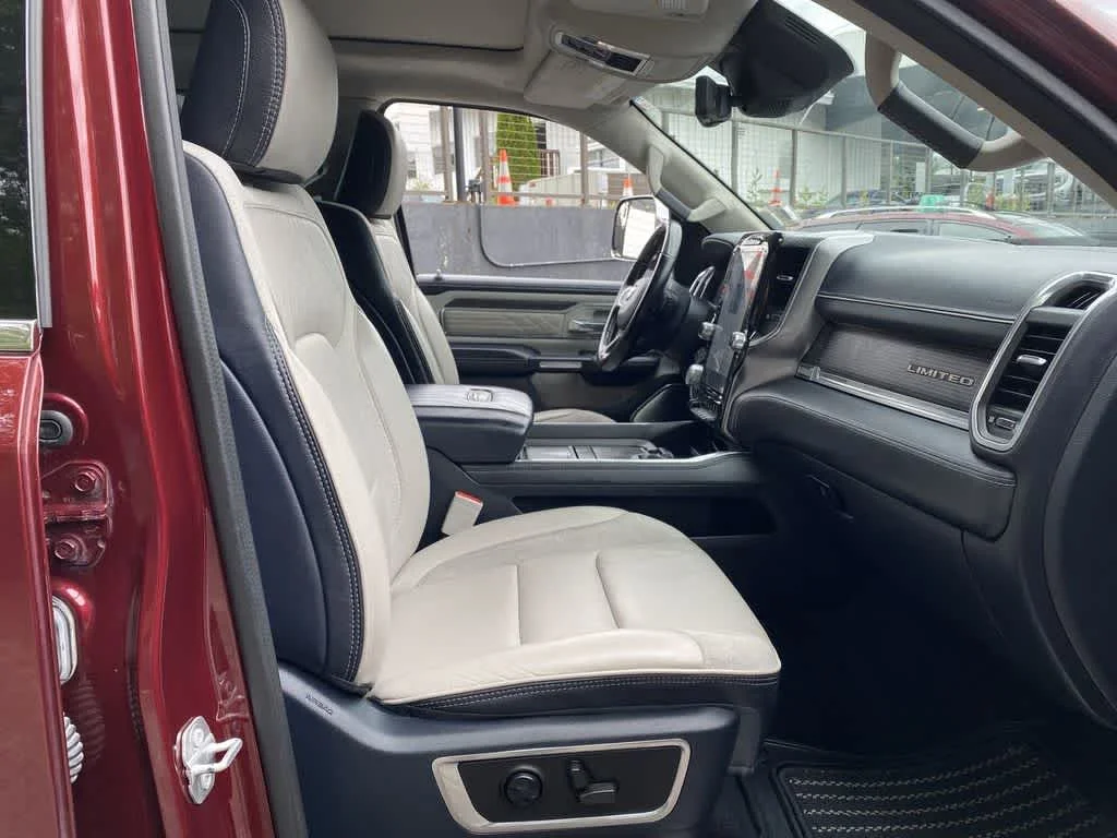 Used 2022 Delmonico Red Pearlcoat Ram Limited image 19