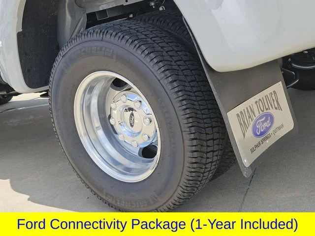 New 2026 Avalanche Ford F-350® XL image 9
