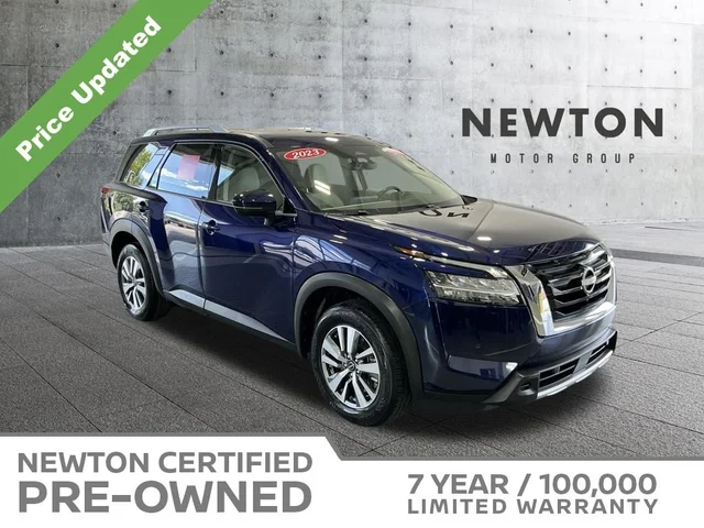 2023 Nissan Pathfinder SL