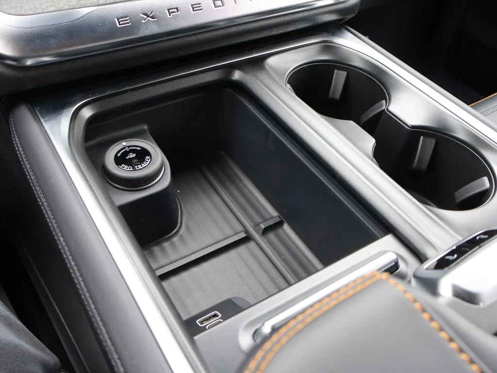 New 2026 Agate Black Metallic Ford Tremor® image 41