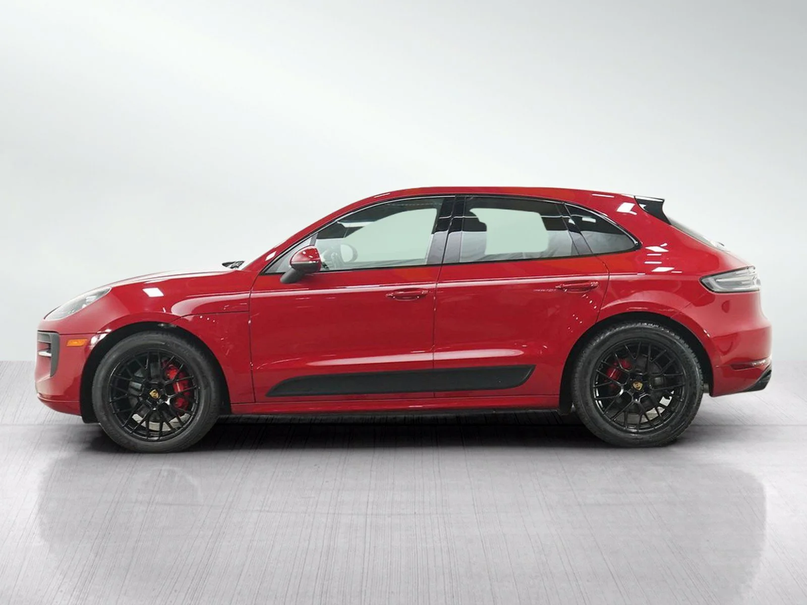 Used 2020 Porsche Macan GTS with VIN WP1AG2A52LLB55799 for sale in Burnsville, Minnesota