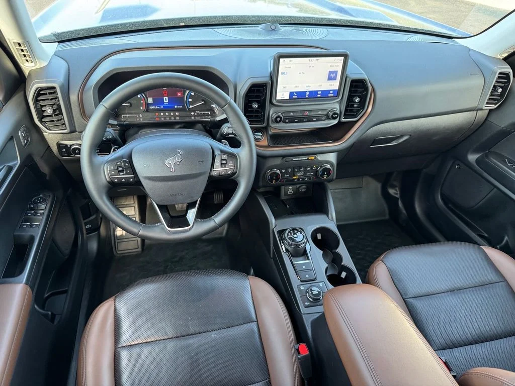 Used 2024 Blue Ford Badlands image 16