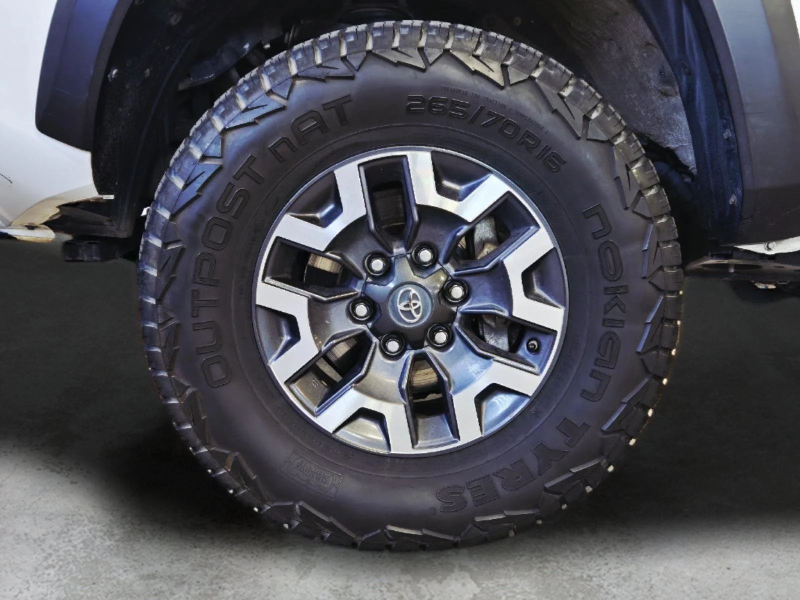 Used 2019 Super White Toyota TRD Off Road image 53