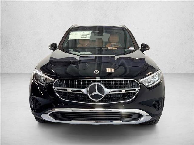 New 2026 Black Mercedes-Benz GLC 300 image 32