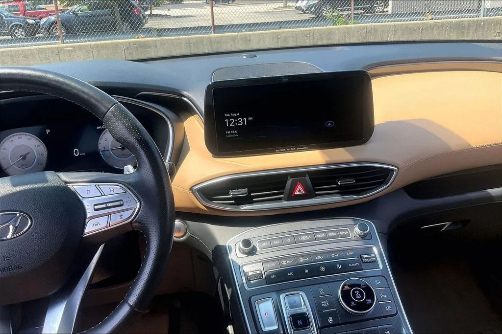Used 2022 Gray Hyundai Calligraphy image 5