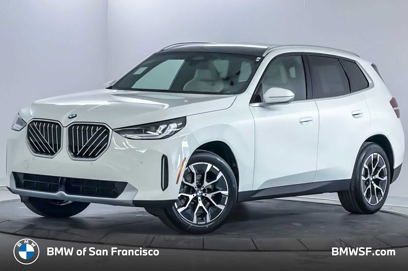 2026 BMW X3 30 XDRIVE's photo