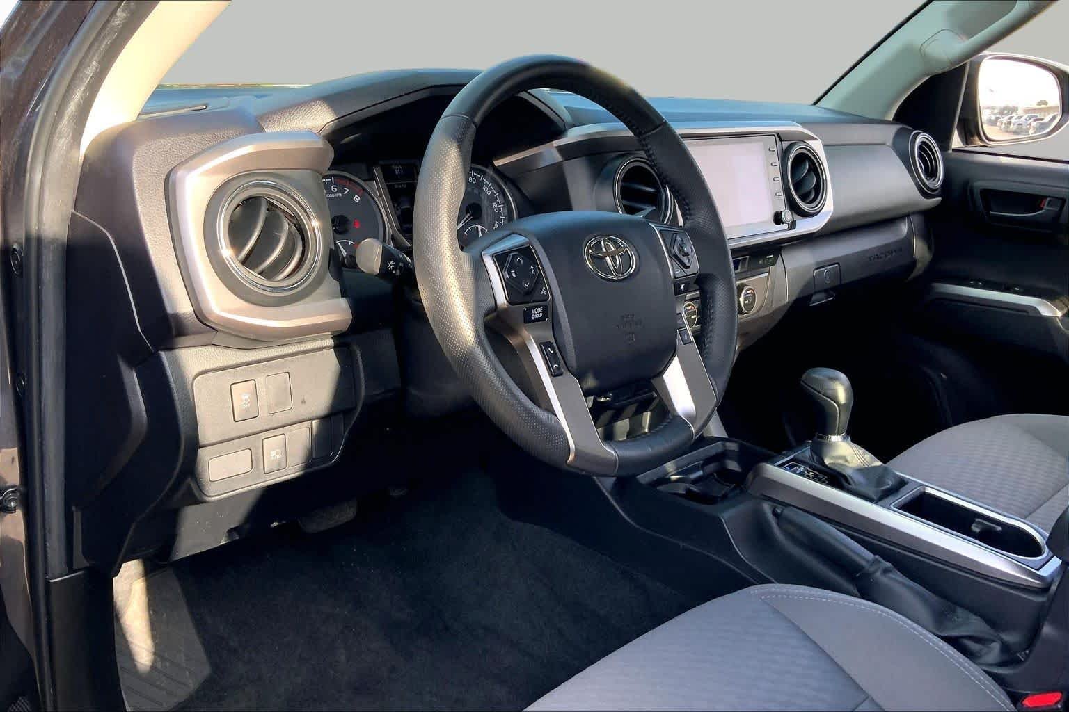 Used 2022 Magnetic Gray Metallic Toyota SR5 image 17