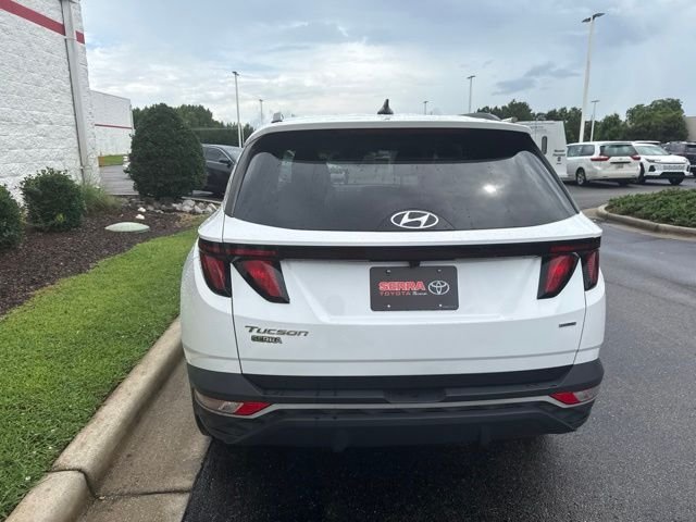 Used 2024 White Hyundai SEL image 6