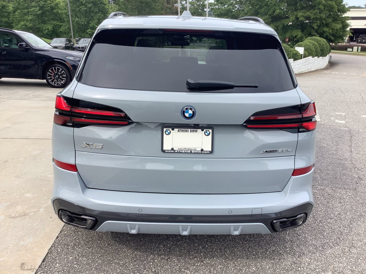 New 2026 Brooklyn Grey Metallic BMW xDrive50e image 7