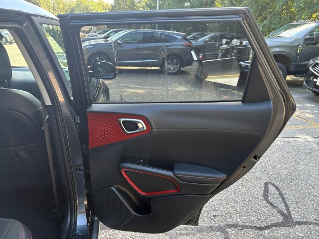 Used 2024 Gravity Gray Kia GT-Line image 36