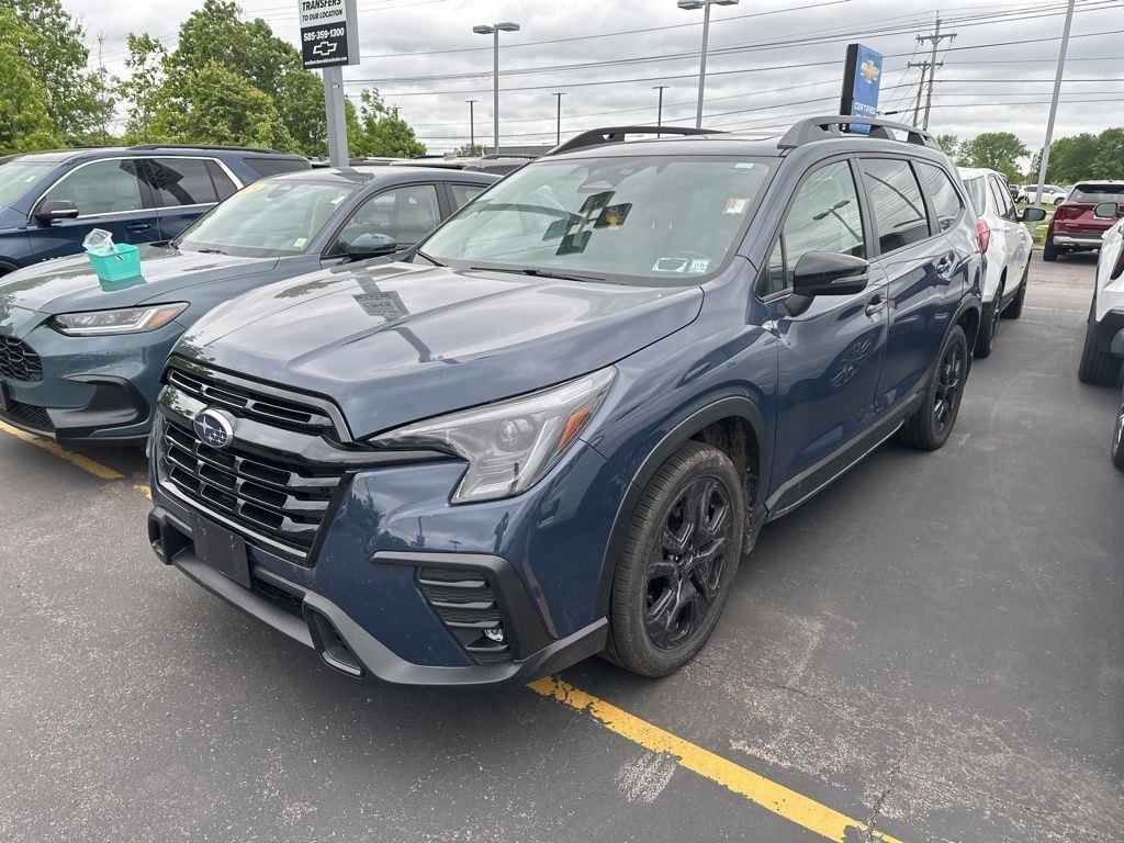 Used 2023 Cosmic Blue Pearl Subaru Onyx Edition image 5