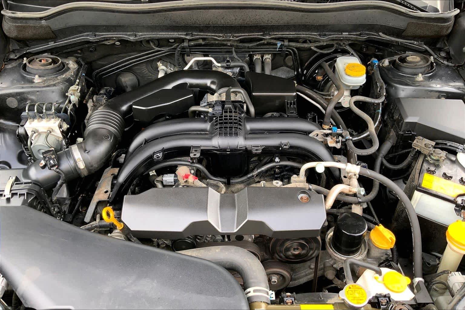 Used 2018 Dark Gray Metallic Subaru  image 32