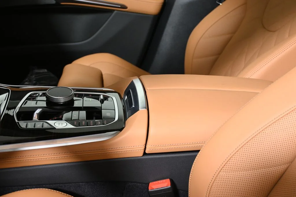 New 2026 Green BMW xDrive50e image 25