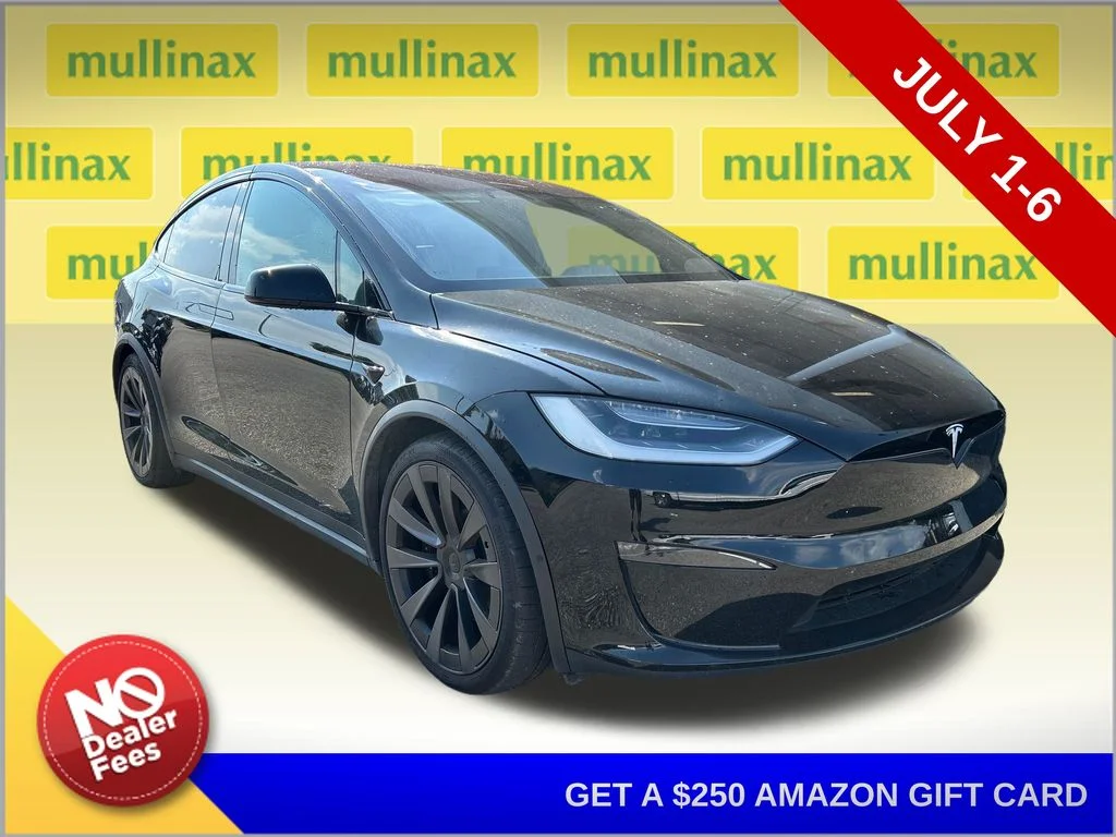 2022 Tesla Model X Plaid's photo