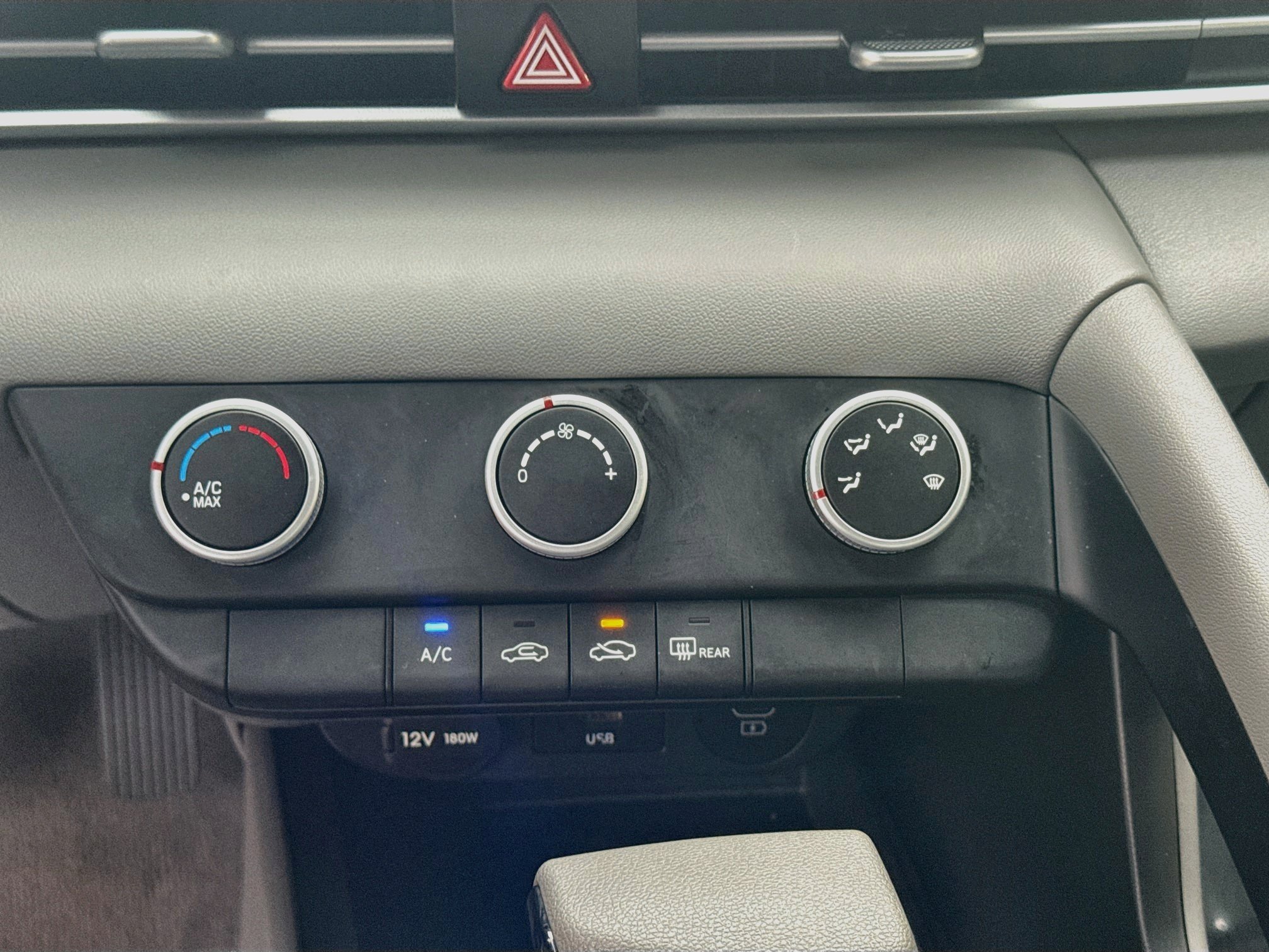 Used 2024 Fluid Metal Hyundai SE image 14