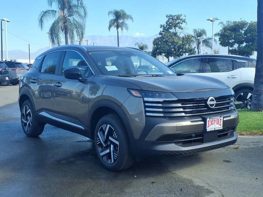 New 2026 Canyon Bronze Metallic Nissan SV image 8